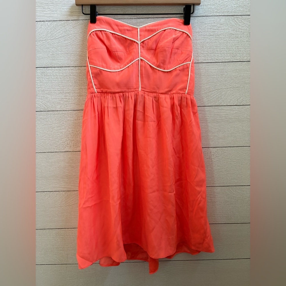 Alice & Trixie Coral Silk Strapless Fit & Flare Dress Size M | Made in NYC - Picture 2 of 6